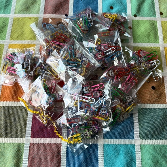 🖇️ Colorful LABUBU Paper Clips Set 🖇️ - Picture 10 of 16